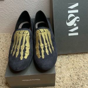 Mara & Mine Jemma Jem Skull Slippers in Black  & Gold Size 11.5